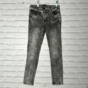 Suko jeans 👖 with zip